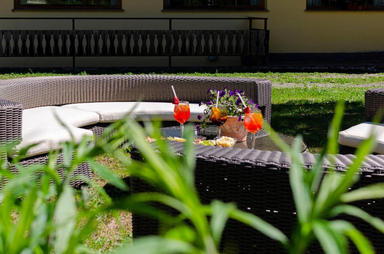 Flos Hotel Moena Dış mekan fotoğraf
